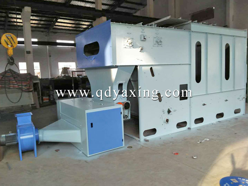 混料倉(cāng)和開松機(jī)