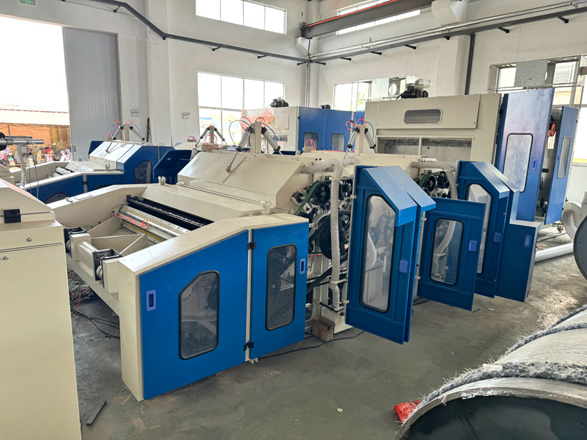 人造毛皮梳理機(jī)